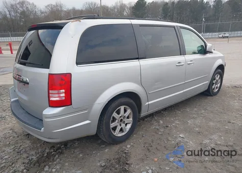 2008 Chrysler Town & Country Touring from USA, damaged, VIN 2A8HR54P98R720226